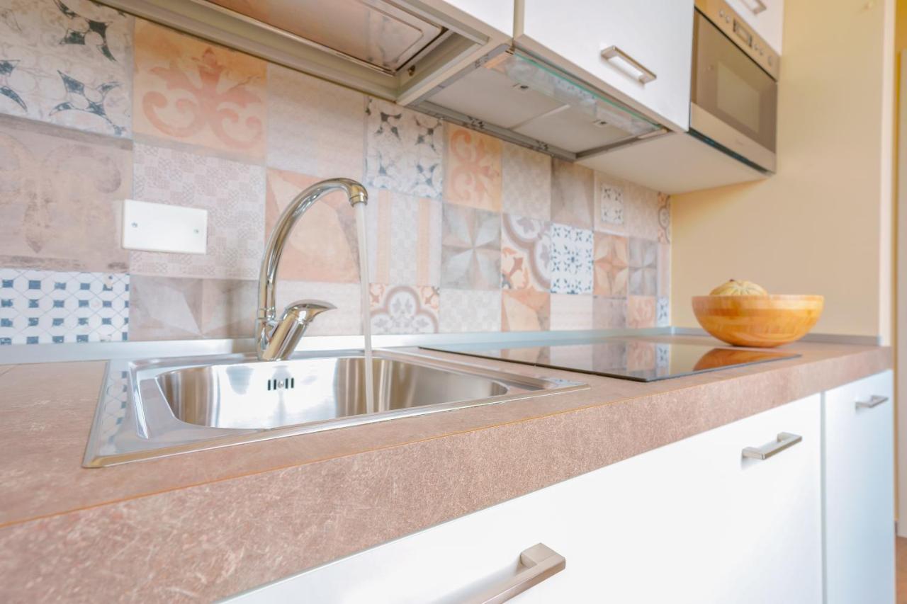 Attico Di Via D'Azeglio Bed & Breakfast โบโลญญา ภายนอก รูปภาพ