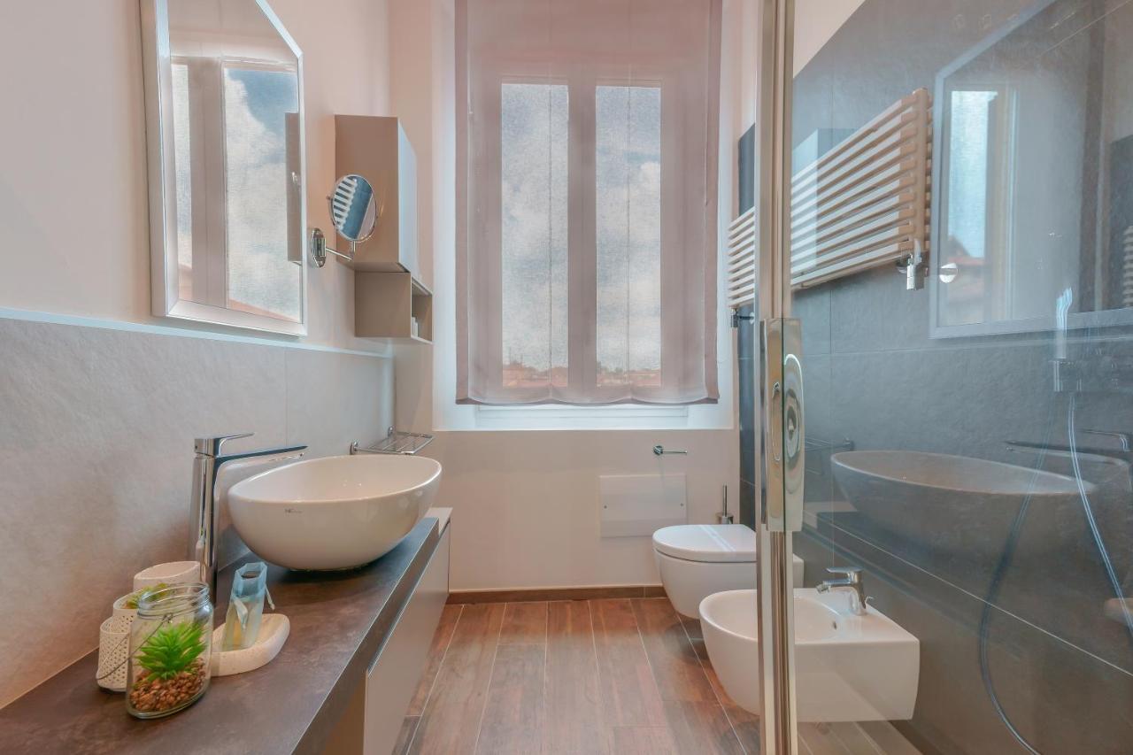 Attico Di Via D'Azeglio Bed & Breakfast โบโลญญา ภายนอก รูปภาพ